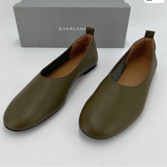 Everlane The Italian Leather Day Glove Flats in Birch Green sz 8 Women's Career - Picture 4 of 4
